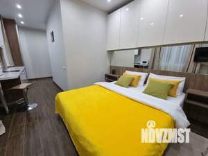 Студия квартира, посуточно, 25м2, 1/5 этаж