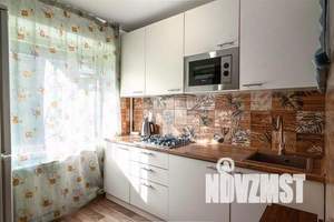 1-к квартира, посуточно, 35м2, 2/5 этаж