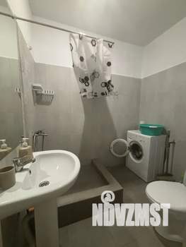 1-к квартира, посуточно, 45м2, 3/3 этаж