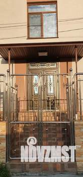 2-к квартира, посуточно, 40м2, 1/4 этаж