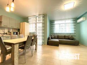 2-к квартира, посуточно, 75м2, 1/1 этаж