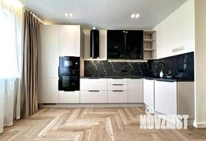 3-к квартира, посуточно, 65м2, 1/1 этаж