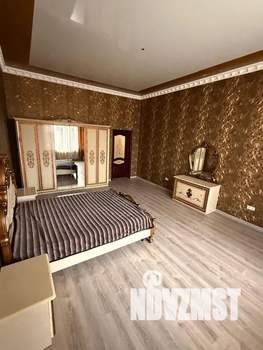 4-к квартира, посуточно, 220м2, 2/3 этаж