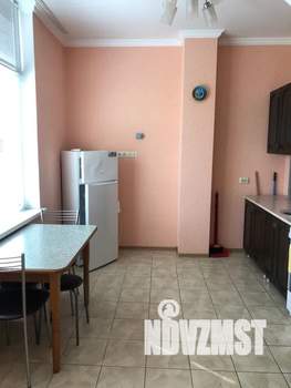 2-к квартира, посуточно, 67м2, 2/9 этаж