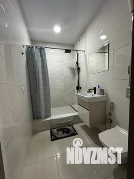 Студия квартира, посуточно, 28м2, 2/16 этаж