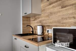 Студия квартира, посуточно, 28м2, 5/5 этаж