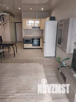 Студия квартира, посуточно, 31м2, 13/19 этаж