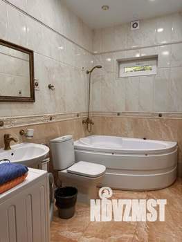 3-к квартира, посуточно, 80м2, 1/3 этаж