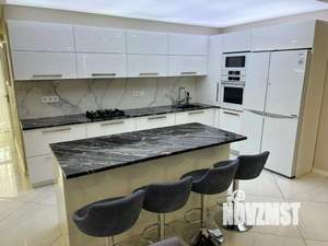 4-к квартира, посуточно, 180м2, 1/1 этаж