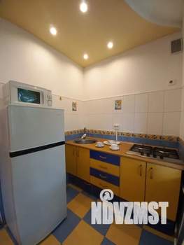 1-к квартира, посуточно, 30м2, 4/4 этаж