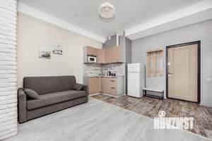 Студия квартира, посуточно, 38м2, 5/8 этаж