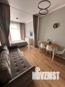 Студия квартира, посуточно, 30м2, 14/21 этаж