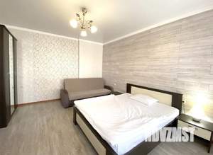 1-к квартира, посуточно, 35м2, -1/3 этаж