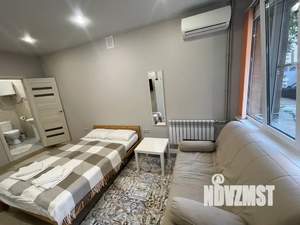 Студия квартира, посуточно, 25м2, 1/5 этаж