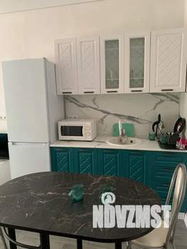 Студия квартира, посуточно, 30м2, 2/9 этаж