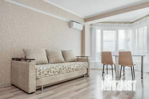 2-к квартира, посуточно, 70м2, 1/1 этаж