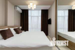 1-к квартира, посуточно, 60м2, 1/1 этаж