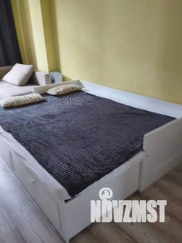 Студия квартира, посуточно, 35м2, 5/8 этаж
