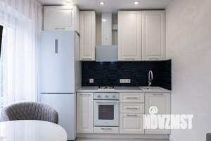Студия квартира, посуточно, 38м2, 3/4 этаж
