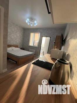 1-к квартира, посуточно, 17м2, 1/1 этаж