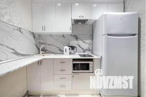 2-к квартира, посуточно, 40м2, 4/10 этаж