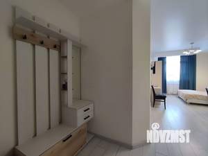 Студия квартира, посуточно, 35м2, 10/19 этаж