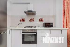 1-к квартира, посуточно, 32м2, 3/5 этаж