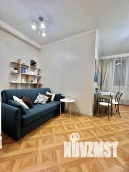 1-к квартира, посуточно, 42м2, 1/1 этаж