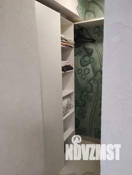 Студия квартира, посуточно, 25м2, 1/4 этаж