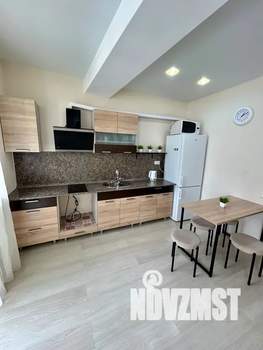 Студия квартира, посуточно, 31м2, 2/10 этаж