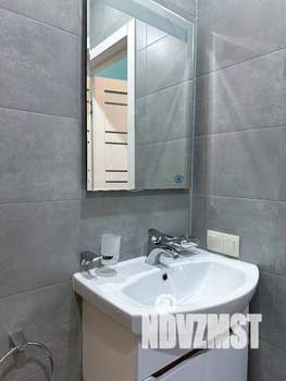 Студия квартира, посуточно, 27м2, 1/4 этаж