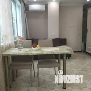 Студия квартира, посуточно, 30м2, 8/8 этаж