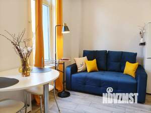 Студия квартира, посуточно, 28м2, 4/5 этаж