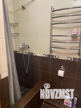 1-к квартира, посуточно, 40м2, 2/4 этаж