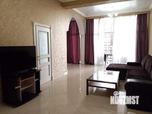 3-к квартира, посуточно, 80м2, 1/1 этаж