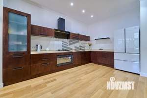 4-к квартира, на длительный срок, 250м2, 2/6 этаж