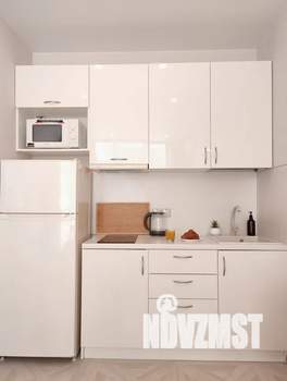 Студия квартира, посуточно, 25м2, 1/3 этаж