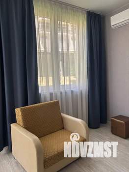 1-к квартира, посуточно, 42м2, 1/9 этаж