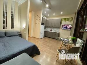 Студия квартира, посуточно, 33м2, 14/14 этаж