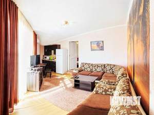 2-к квартира, посуточно, 40м2, 1/1 этаж