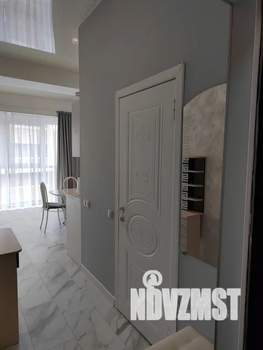 Студия квартира, посуточно, 35м2, 13/13 этаж