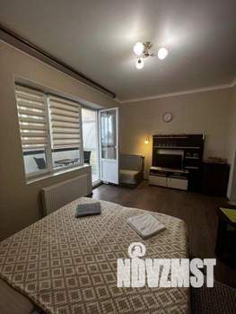 1-к квартира, посуточно, 24м2, 1/1 этаж