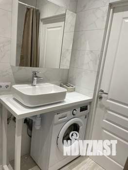 2-к квартира, посуточно, 42м2, 8/10 этаж