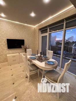 3-к квартира, посуточно, 67м2, 1/1 этаж