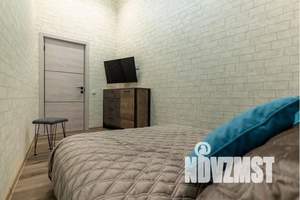 3-к квартира, посуточно, 48м2, 1/19 этаж