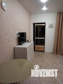 Студия квартира, посуточно, 27м2, 1/2 этаж