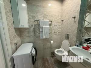 2-к квартира, посуточно, 37м2, 23/25 этаж