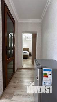 1-к квартира, посуточно, 38м2, 3/3 этаж