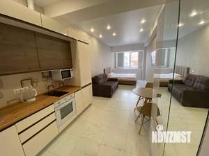 Студия квартира, посуточно, 30м2, 2/17 этаж