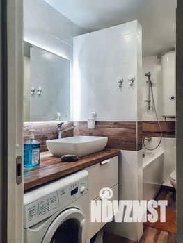 Студия квартира, посуточно, 34м2, 6/12 этаж